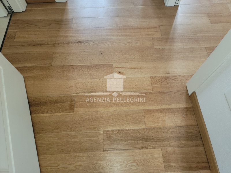 VICENZA – Casa accostata con giardino. Si trova in zona residenziale molto comoda alla base ameri...