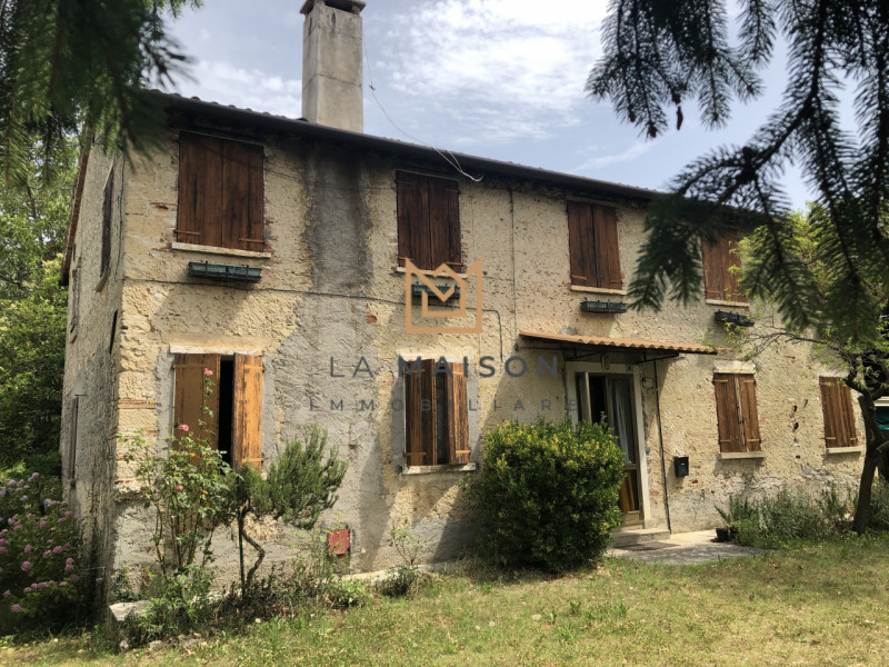NOSTRA PROPOSTA: Alle pendici del centro storico di Asolo, in contesto riservato ma vicino alle p...