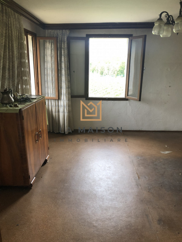 NOSTRA PROPOSTA: Alle pendici del centro storico di Asolo, in contesto riservato ma vicino alle p...