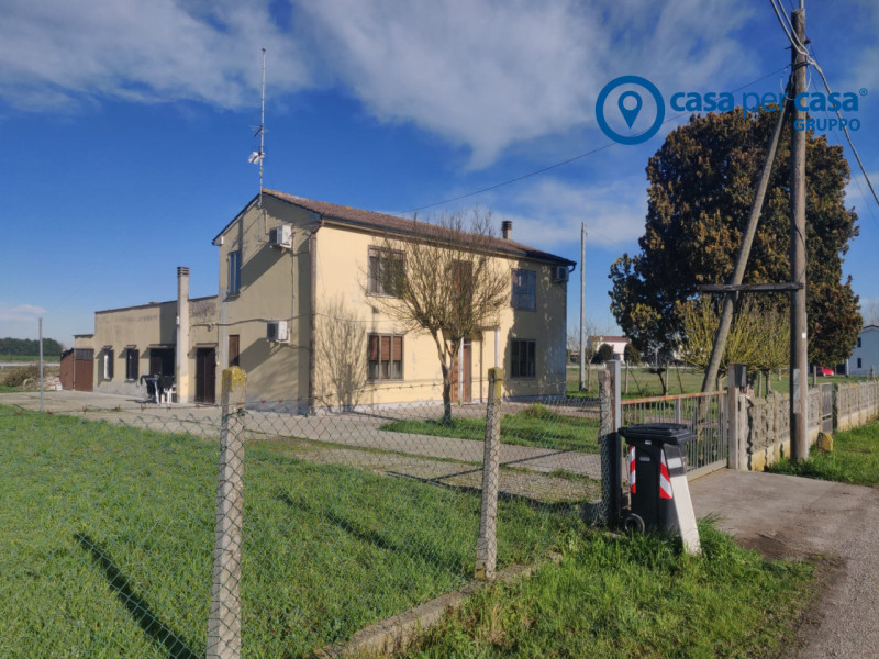 VENDITE Rustico e Casa a Villanova Marchesana – foto 1