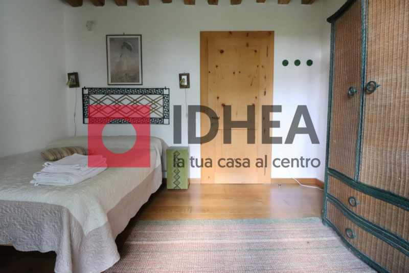 SPRESIANO - VISNADELLO:

In vendita a Visnadello un edificio di notevole interesse storico archit...