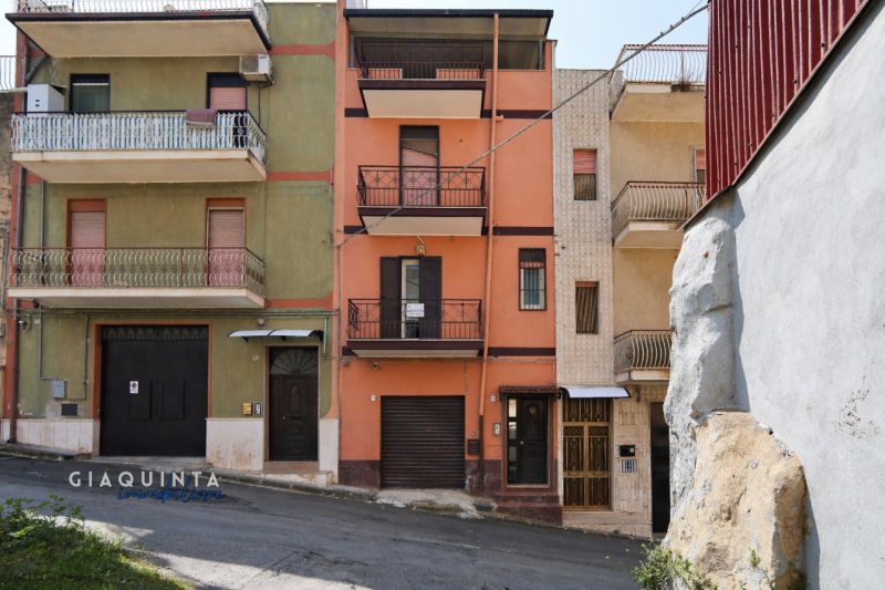 Palagonia Vendita Casa singola terratetto