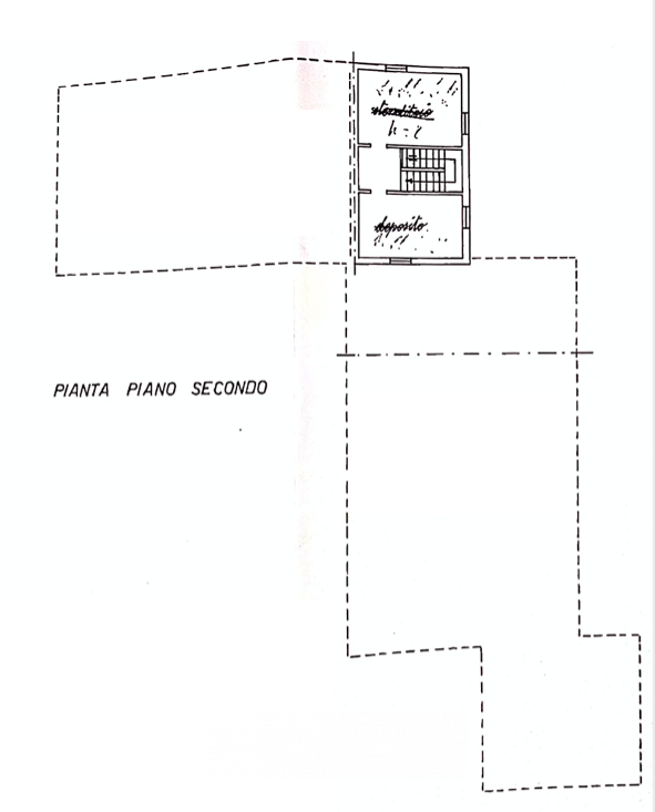 Per chi ama la quiete immersa nel verde, e la vicinanza della comodità della città, proponiamo un...
