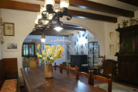 Casale con dependance, terreno e piscina in vendita nelle colline pisane, toscana