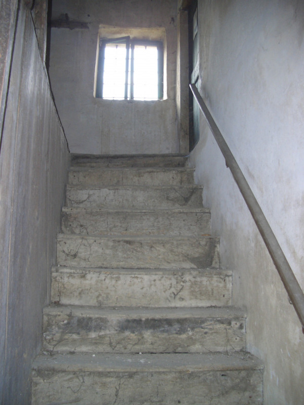 PORZIONE INDIPENDENTE DI RUSTICO DA RISTRUTTURARE IN VENDITA A SOVIZZO COLLE, LOCALITA' VIGO - Ri...