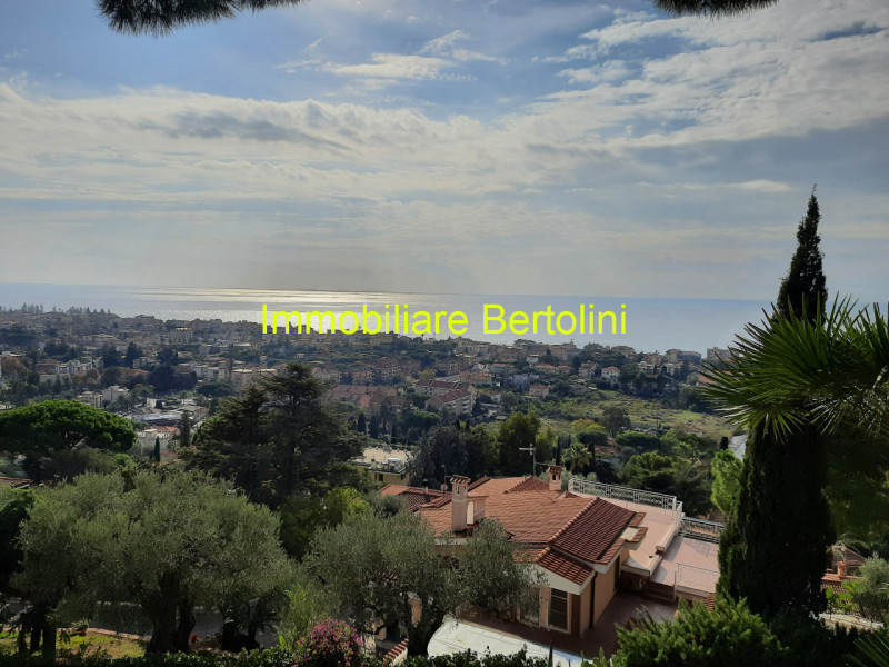 VENDITE Ville singole o a schiera a Bordighera – foto 1