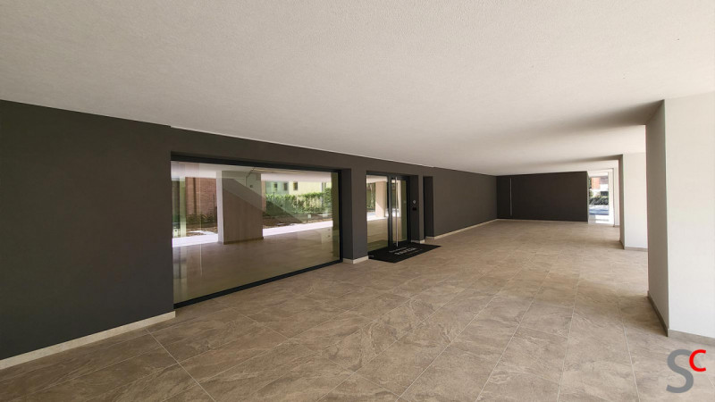 Chiesanuova: Proponiamo ATTICO in pronta consegna, con zona giorno open space di 57mq con uscita ...