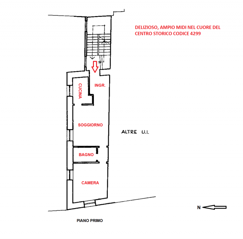 SPAZIOSO MIDI APPARTAMENTO ARREDATO NEL CUORE DEL CENTRO STORICO. EURO 750 MENSILI + EURO 30 SPES...