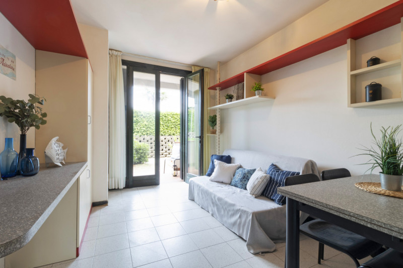 OCCASIONE DA NON PERDERE!
Abbiamo a disposizione piu' appartamenti a 500 mt dalla SPIAGGIA. Ottim...