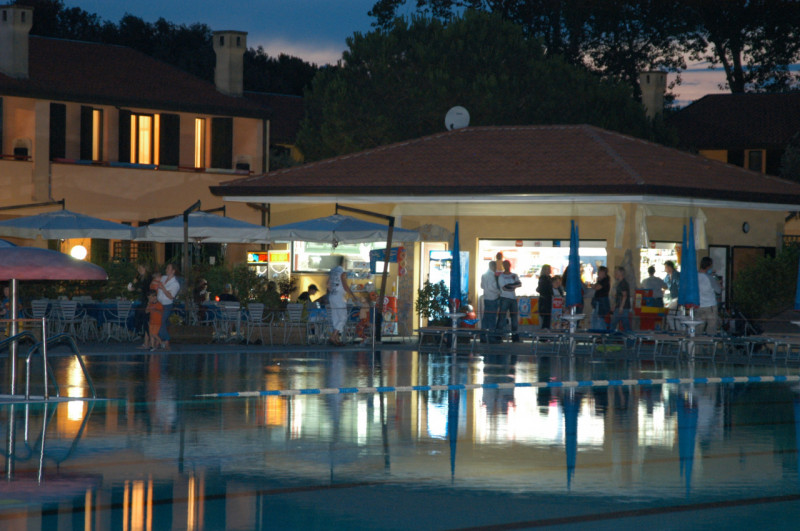 OCCASIONE DA NON PERDERE!
Abbiamo a disposizione piu' appartamenti a 500 mt dalla SPIAGGIA. Ottim...