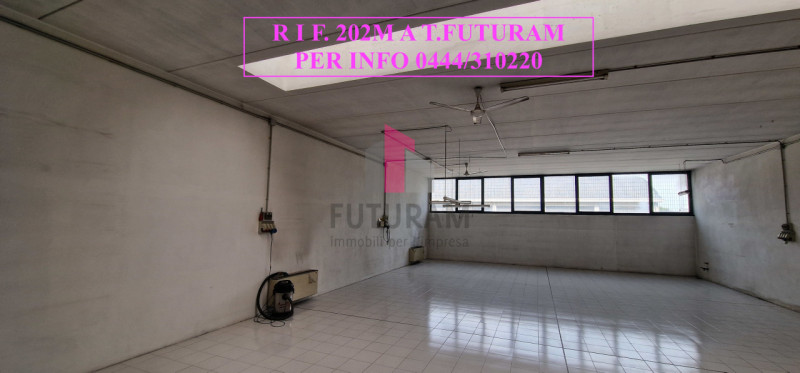 Dueville rif. 202MAT.FUTURAM  tel 0444310220 - 3929183796

Vendesi laboratorio di 240 mq, al pian...