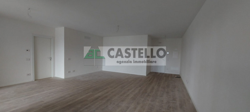 Camposampiero – Centro
In posizione centralissima e comoda a tutti i servizi, ultimo appartamento...