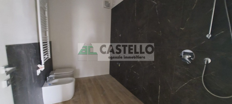 Camposampiero – Centro
In posizione centralissima e comoda a tutti i servizi, ultimo appartamento...