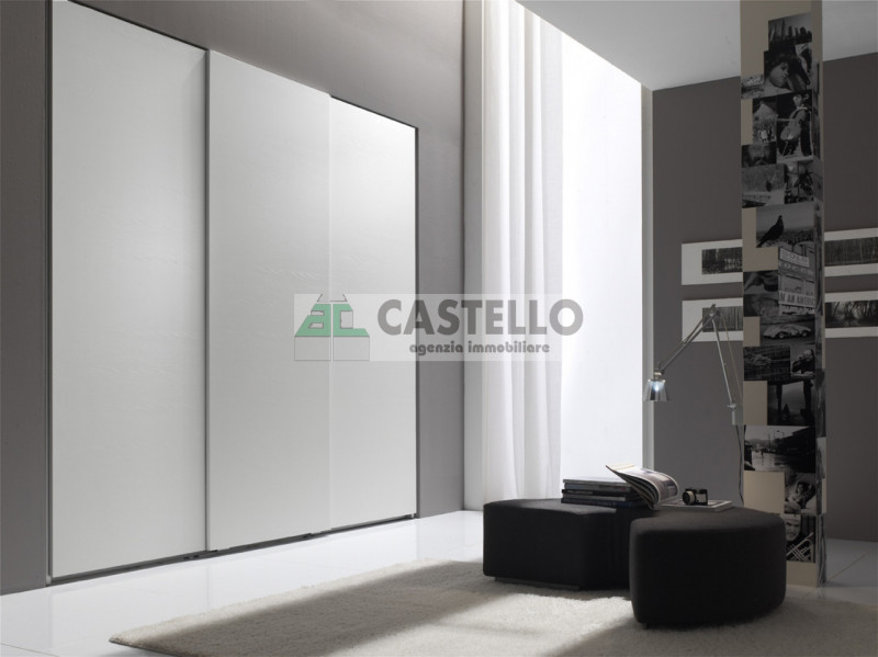 Camposampiero – Centro
In posizione centralissima e comoda a tutti i servizi, ultimo appartamento...