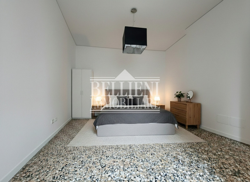 PONTE DEGLI ANGELI: In contesto signorile e in posizione a due passi dal centro storico, proponia...