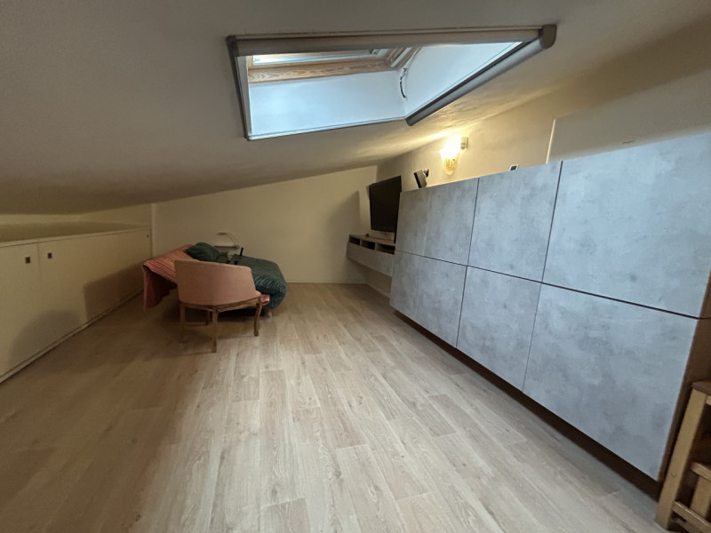 Nel cuore di una tranquilla zona residenziale di Lissaro di Mestrino, a pochi passi dall’asilo, d...