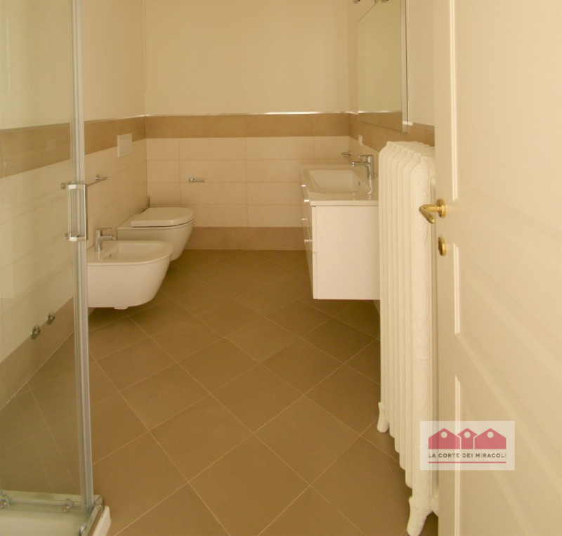 VICENZA CENTRO: PIANO NOBILE PRESTIGIOSO NEL CUORE DEL CENTRO STORICO, INGRESSO, SOGGIORNO, STUDI...