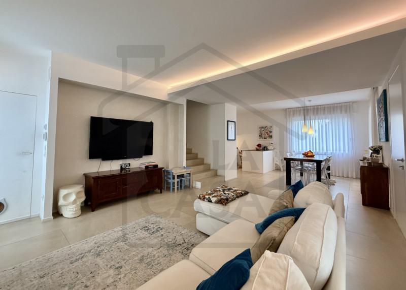 PADOVA ZONA PALTANA - In uno dei quartieri più verdi e riservati di Padova, a pochi minuti dal cu...