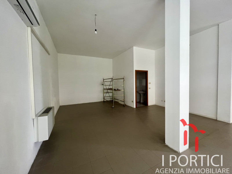 Martellago Affitto Negozio