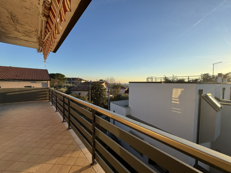 Rif.SE284: In posizione esclusiva e panoramica a due passi dal centro storico di Este, comoda a t...