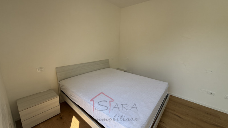 Padova – Zona prima Sacra Famiglia: proponiamo in vendita uno splendido appartamento quadrilocale...