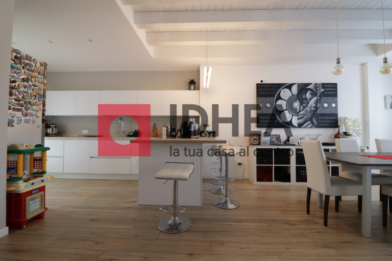 SPRESIANO - VISNADELLO

""" RIFERIMENTO FGS1 """

Visita il nostro sito https://idhea.it/ per ult...