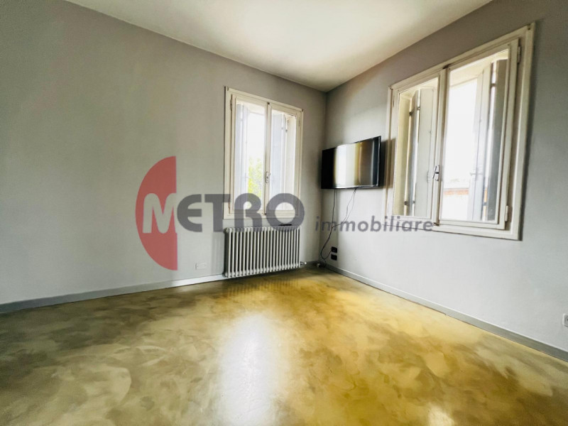 Metro Immobiliare presenta: Casa indipendente a Cornedo Vicentino
A Cornedo Vicentino, proponiamo...