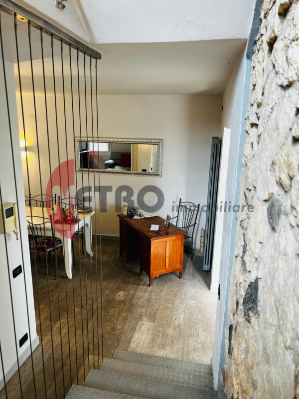 Metro Immobiliare presenta: Casa indipendente a Cornedo Vicentino
A Cornedo Vicentino, proponiamo...
