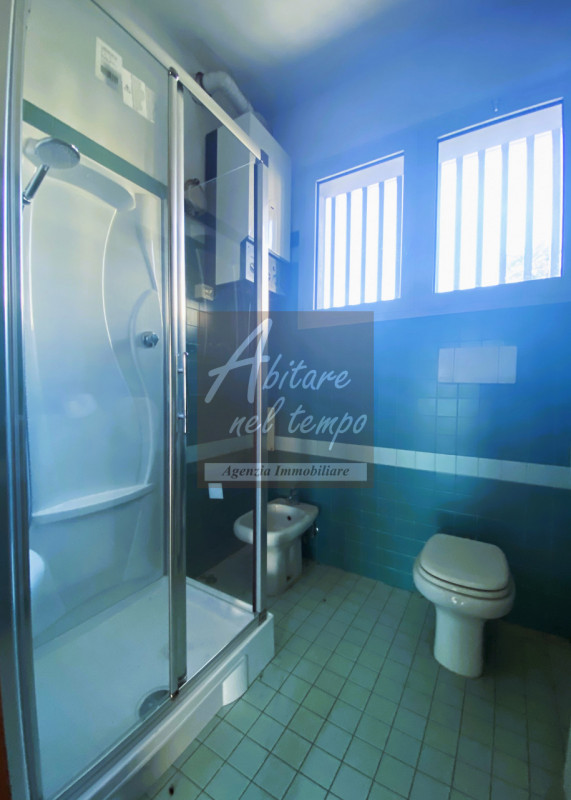 CITTADELLA (PD)

Vi proponiamo in locazione un ufficio fronte mura.

Un ambiente open-space di 60...