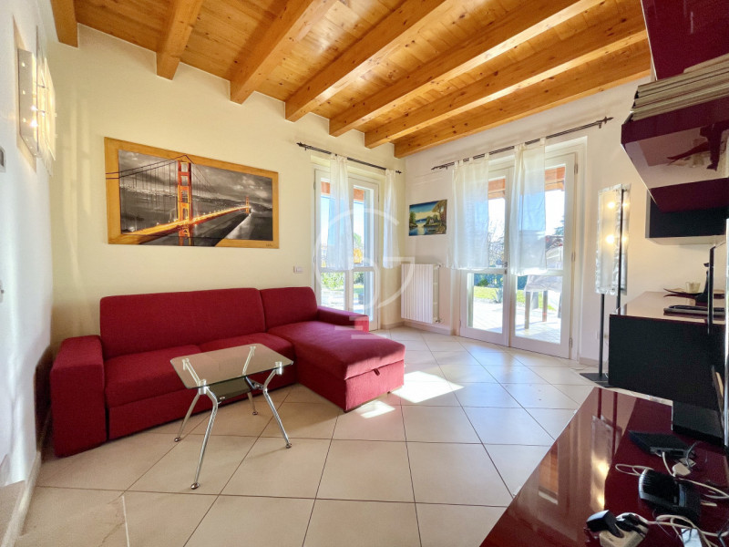 Villa in vendita a Moniga Del Garda (BS)