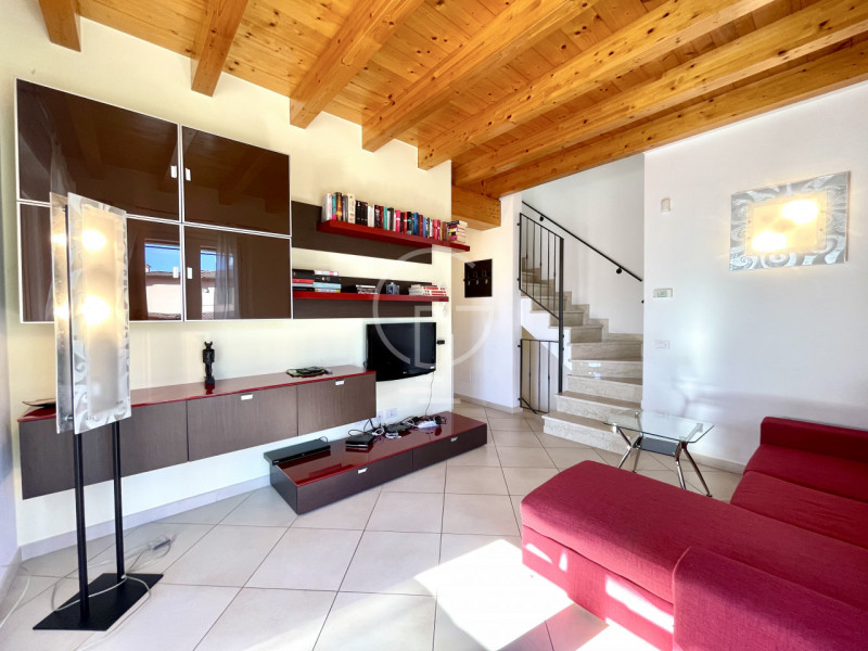 Villa in vendita a Moniga Del Garda (BS)