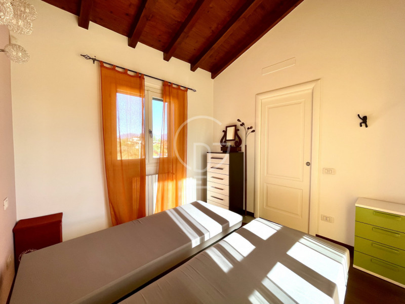 Villa in vendita a Moniga Del Garda (BS)