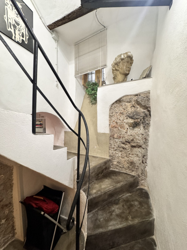 Genova Vendita Magazzino