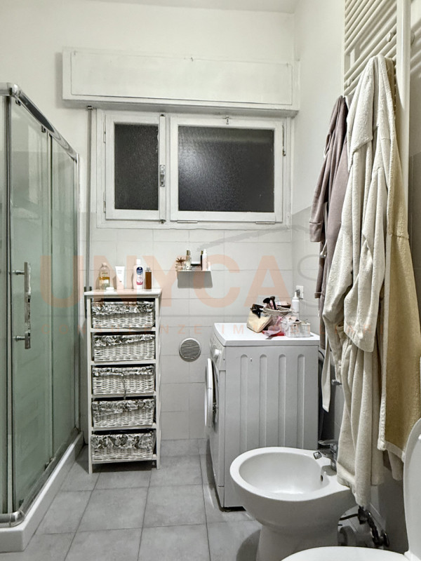 PADOVA - quartiere Forcellini - in zona residenziale comoda a tutti i servizi, proponiamo spazios...