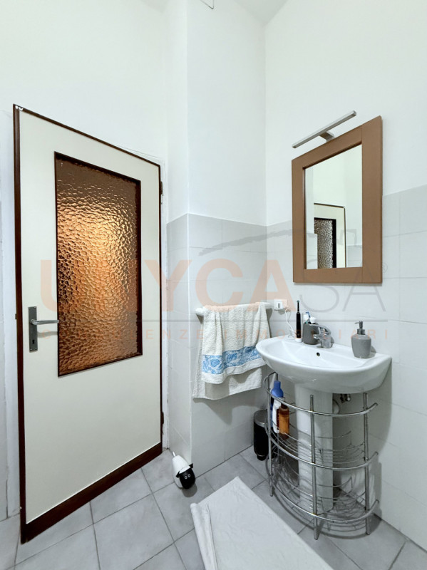 PADOVA - quartiere Forcellini - in zona residenziale comoda a tutti i servizi, proponiamo spazios...