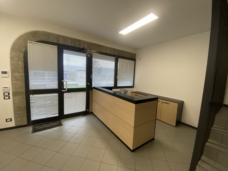 Veggiano Vendita Capannone