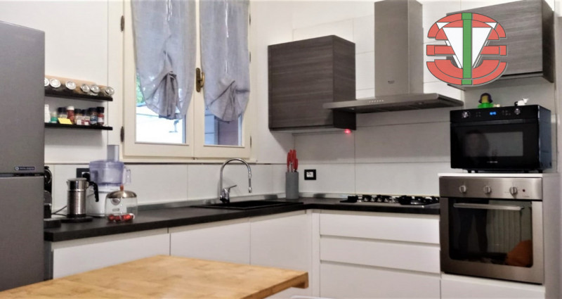 SANTA MARIA DI SALA - nostra esclusiva! In una posizione centrale, proponiamo in vendita un'affas...