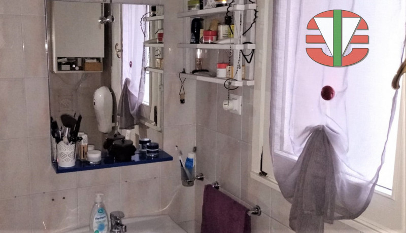 SANTA MARIA DI SALA - nostra esclusiva! In una posizione centrale, proponiamo in vendita un'affas...