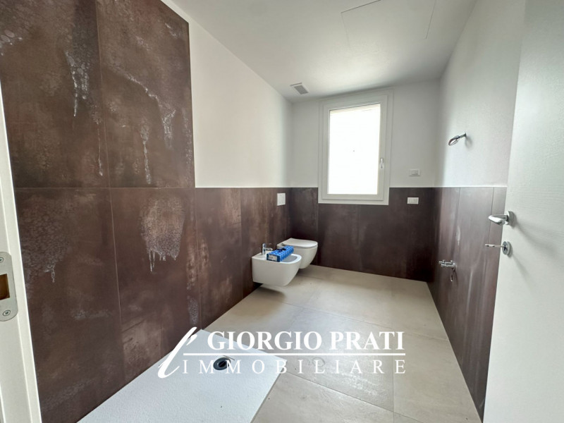 In un nuovo complesso residenziale situato nella tranquilla zona di San Giuseppe, proponiamo in v...