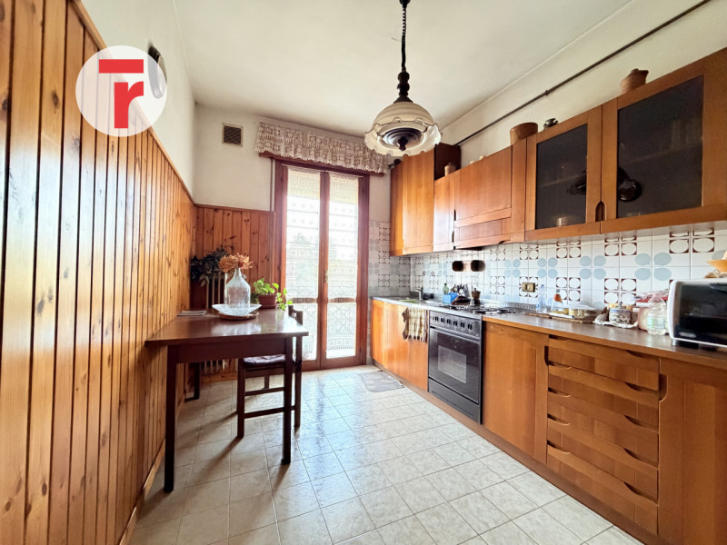 Pontevigodarzere - in zona tranquilla e verde del quartiere, comoda a scuole, servizi vari, tange...