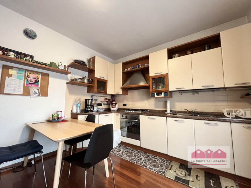 SAN PIO X: CASA INDIPENDENTE CON GIARDINO RECINTATO COMPOSTA DA SOGGIORNO, CUCINA, 3 CAMERE, 2 BA...