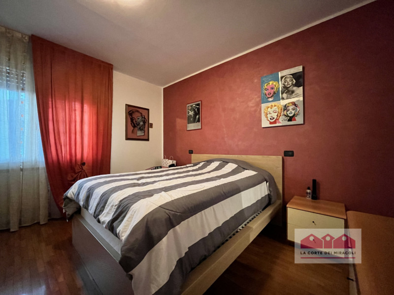 SAN PIO X: CASA INDIPENDENTE CON GIARDINO RECINTATO COMPOSTA DA SOGGIORNO, CUCINA, 3 CAMERE, 2 BA...