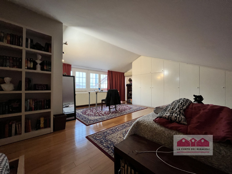 SAN PIO X: CASA INDIPENDENTE CON GIARDINO RECINTATO COMPOSTA DA SOGGIORNO, CUCINA, 3 CAMERE, 2 BA...