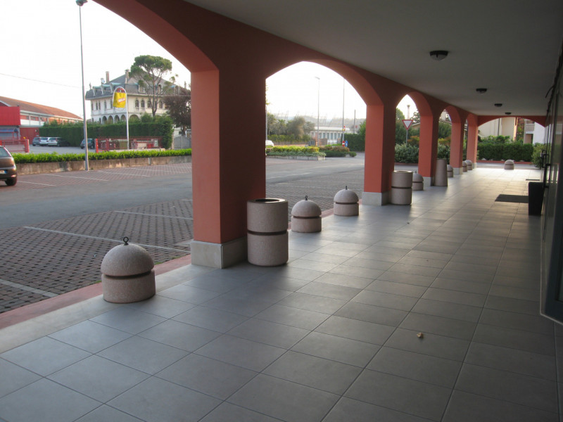 Ufficio di 95 mq netti in elegante fabbricato di alta rappresentanza con finiture di alta qualità...