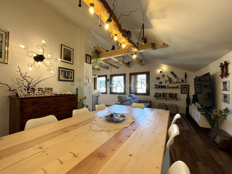 Montebello Vicentino

Stai cercando un appartamento TRICAMERE AMPIO, RIMODERNATO A NUOVO, all'ult...