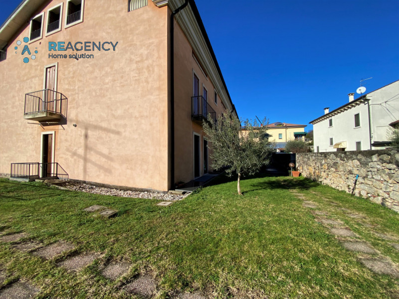 Montebello Vicentino

Stai cercando un appartamento TRICAMERE AMPIO, RIMODERNATO A NUOVO, all'ult...