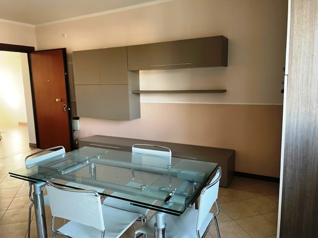 Masi, nel centro del comune, vi presentiamo un appartamento trilocale in vendita. L'immobile si t...