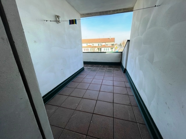 Masi, nel centro del comune, vi presentiamo un appartamento trilocale in vendita. L'immobile si t...