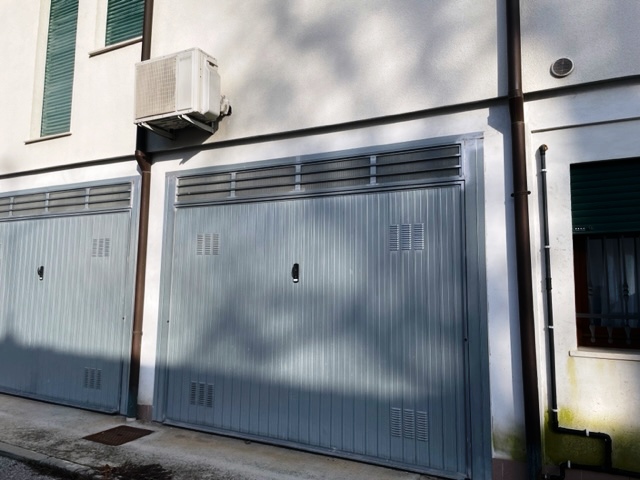 Masi, nel centro del comune, vi presentiamo un appartamento trilocale in vendita. L'immobile si t...