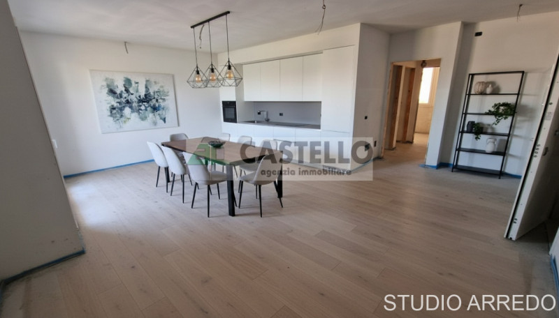 Padova, zona Mortise, comodi al centro città, sole 4 unità abitative, appartamenti 3 camere con t...